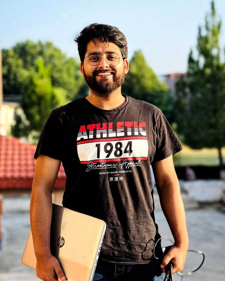 Hamza Hamid, Full-Stack Software Engineer